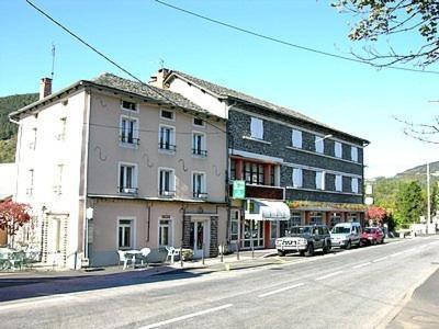 Hotel Le Meygal Saint-Hostien Esterno foto